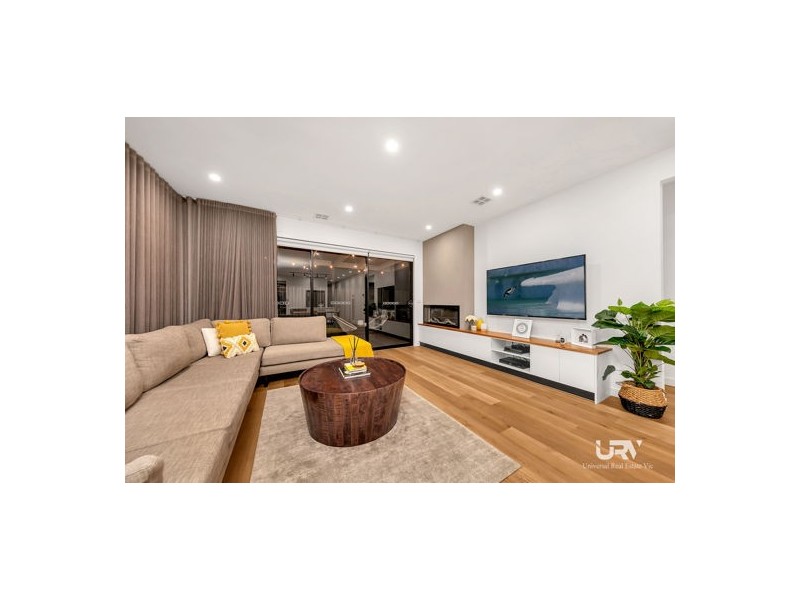 3 Archipelago Drive, Craigieburn VIC 3064