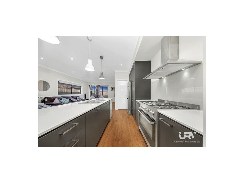 30 Stettler Boulevard, Mickleham VIC 3064