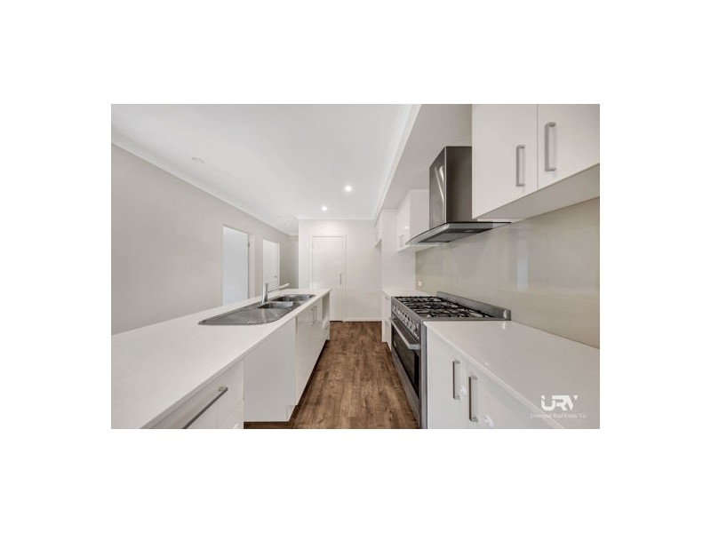 14 Henwood Rise, Mernda VIC 3754