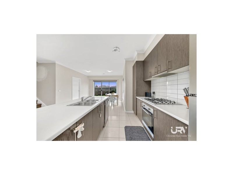 21 Ravenwoods Way, Craigieburn VIC 3064