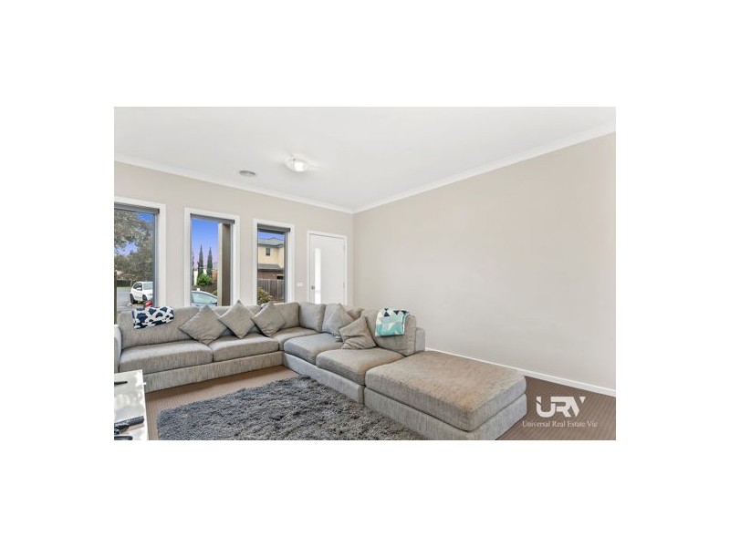 21 Ravenwoods Way, Craigieburn VIC 3064