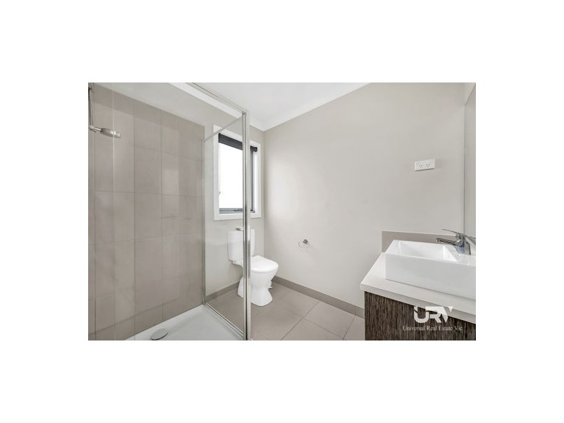 21 Ravenwoods Way, Craigieburn VIC 3064