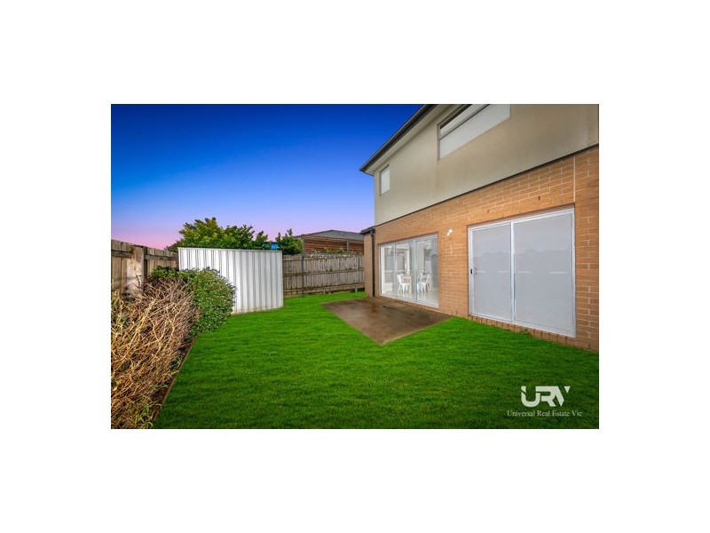 21 Ravenwoods Way, Craigieburn VIC 3064