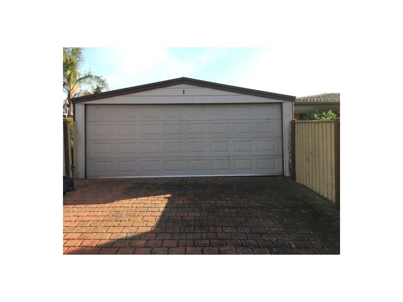 8 Mitford Crescent, Craigieburn VIC 3064