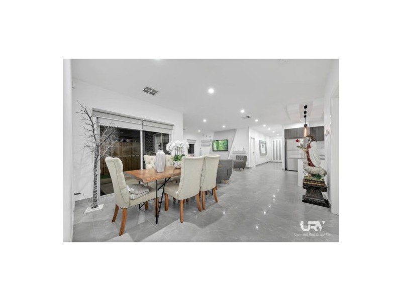 12 Guardian Street, Mickleham VIC 3064