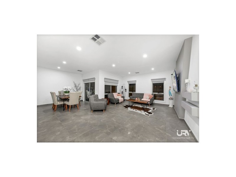 12 Guardian Street, Mickleham VIC 3064