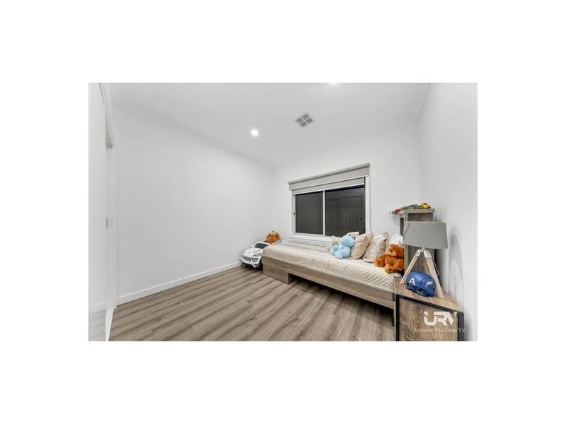 12 Guardian Street, Mickleham VIC 3064