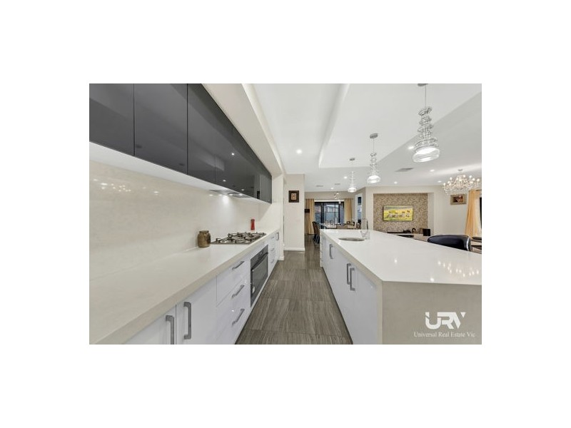 329 Highlander Drive, Craigieburn VIC 3064