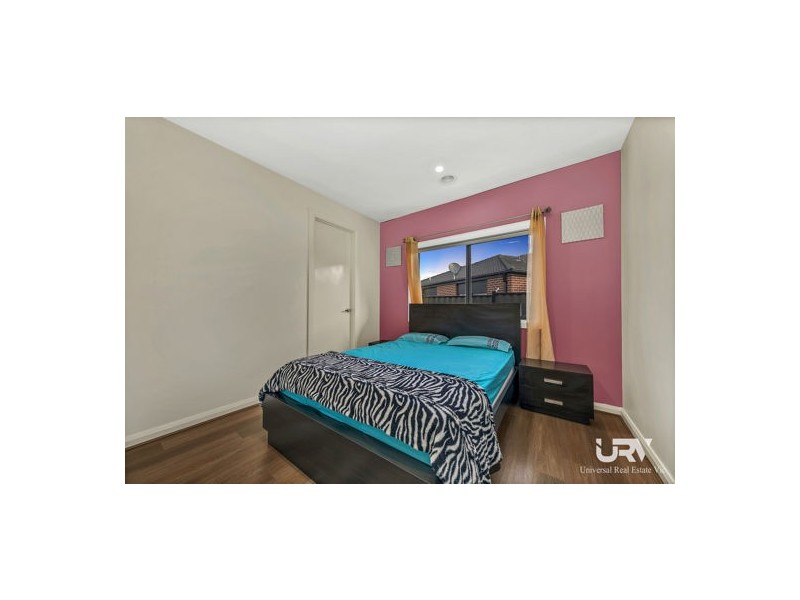 329 Highlander Drive, Craigieburn VIC 3064