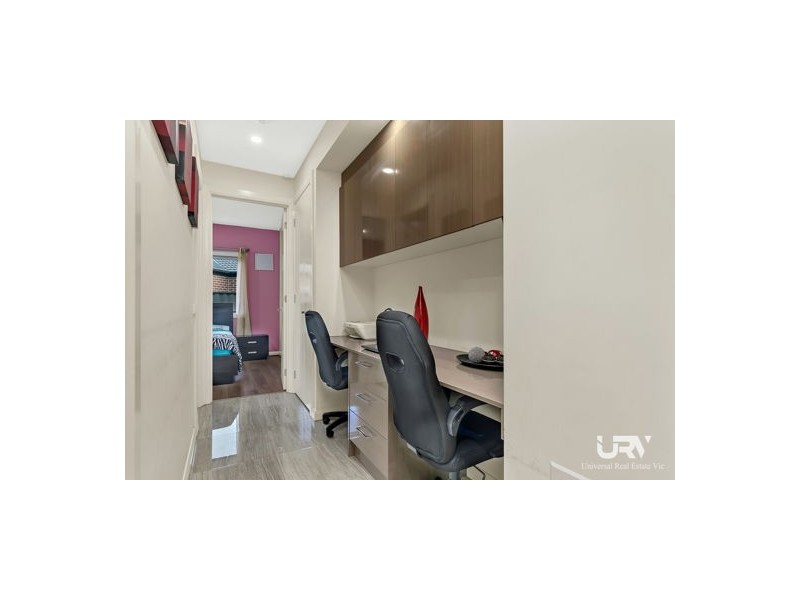 329 Highlander Drive, Craigieburn VIC 3064