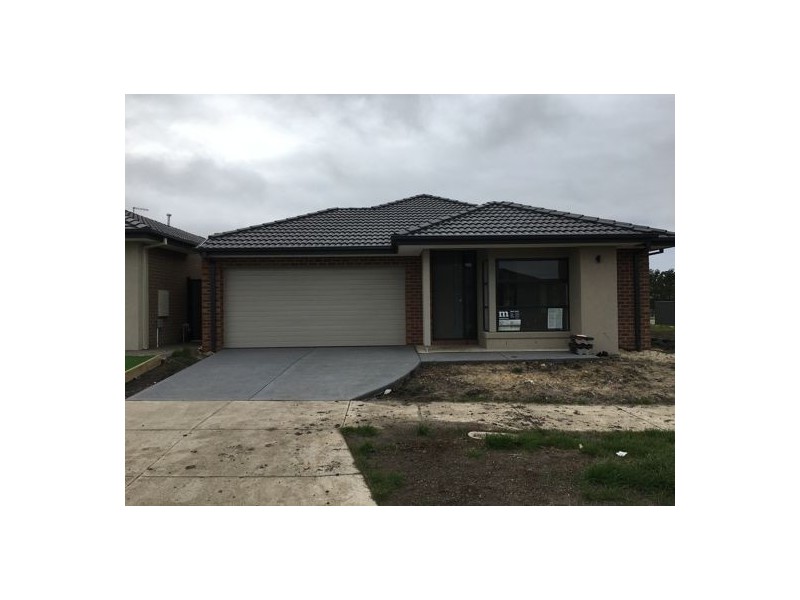 27 Danzig Street, Kalkallo VIC 3064