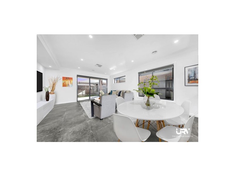 93 Juscelina Drive, Craigieburn VIC 3064