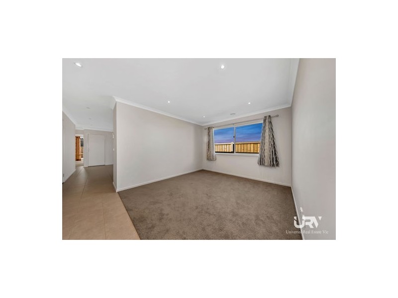 71 Alexo Road, Mickleham VIC 3064