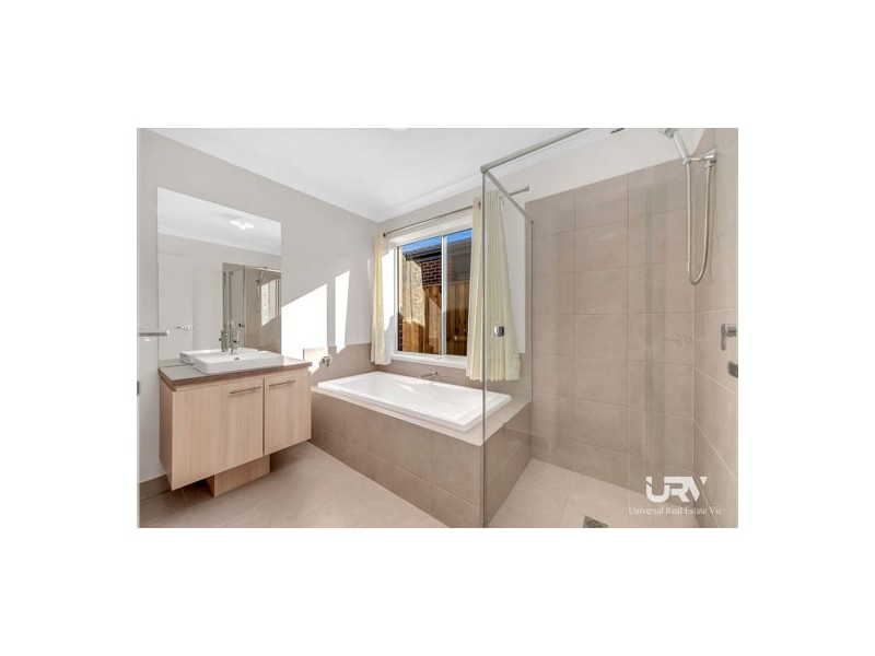 71 Alexo Road, Mickleham VIC 3064