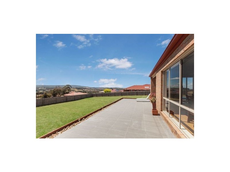 25 Aurina Drive, Wallan VIC 3756