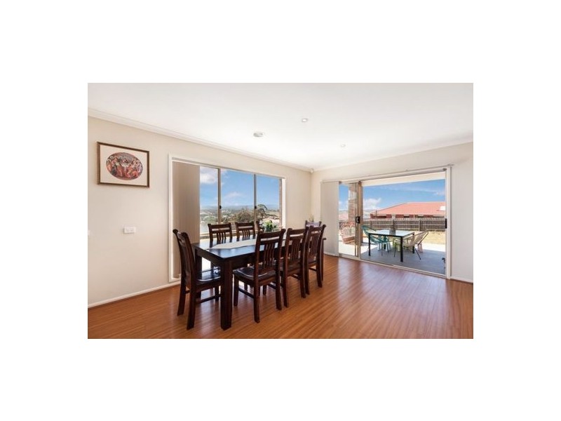 25 Aurina Drive, Wallan VIC 3756