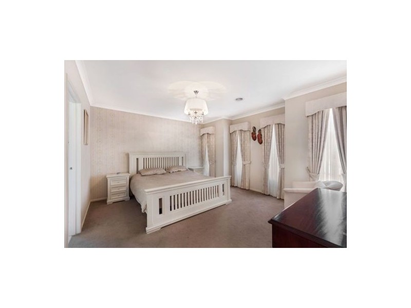 25 Aurina Drive, Wallan VIC 3756