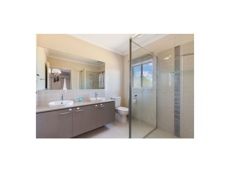 25 Aurina Drive, Wallan VIC 3756