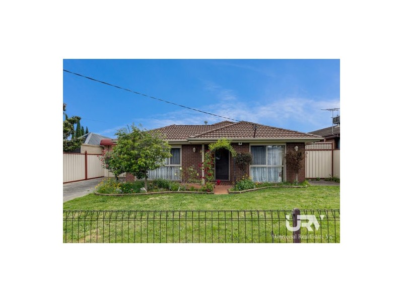 22 Benston Street, Craigieburn VIC 3064