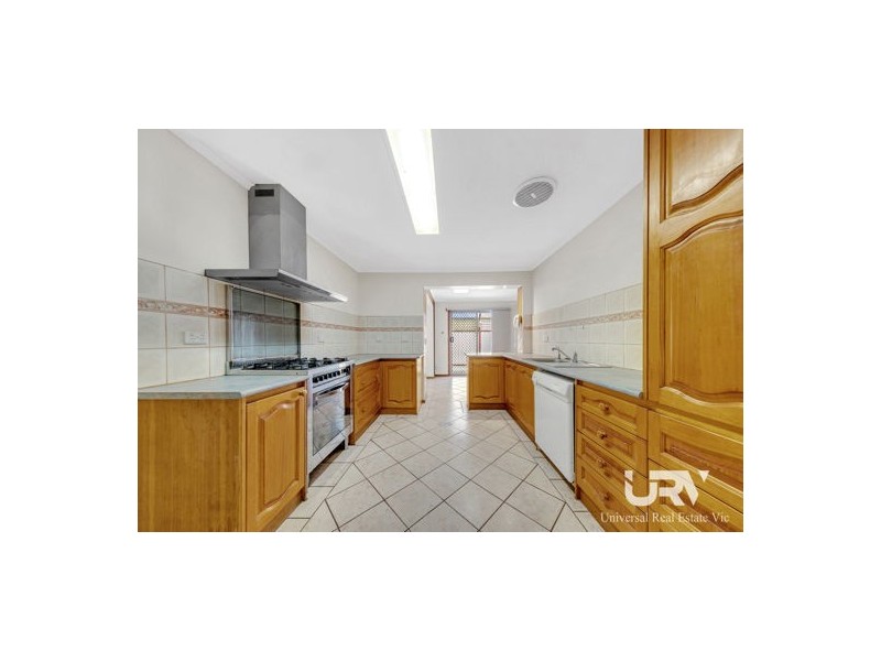 22 Benston Street, Craigieburn VIC 3064