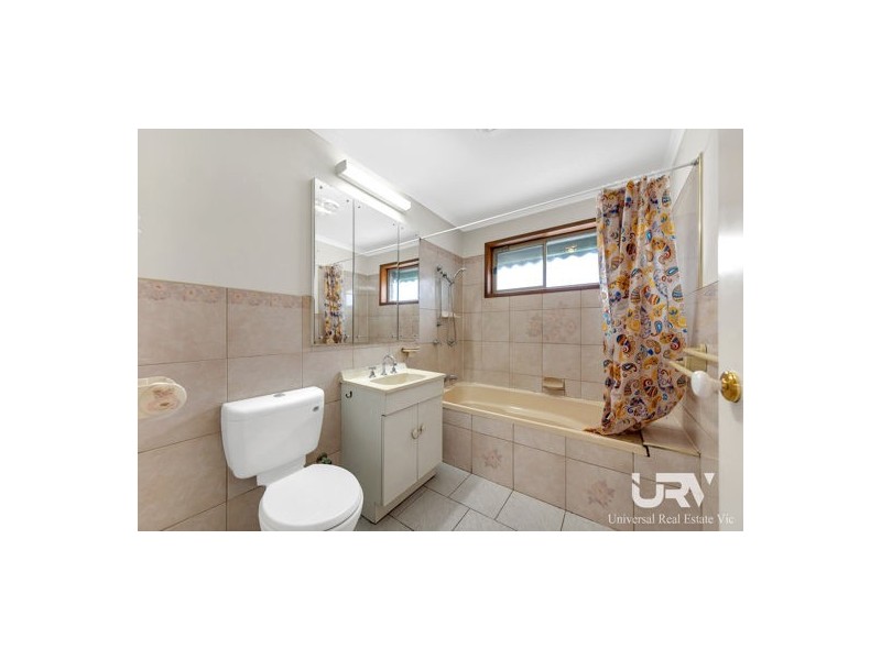 22 Benston Street, Craigieburn VIC 3064