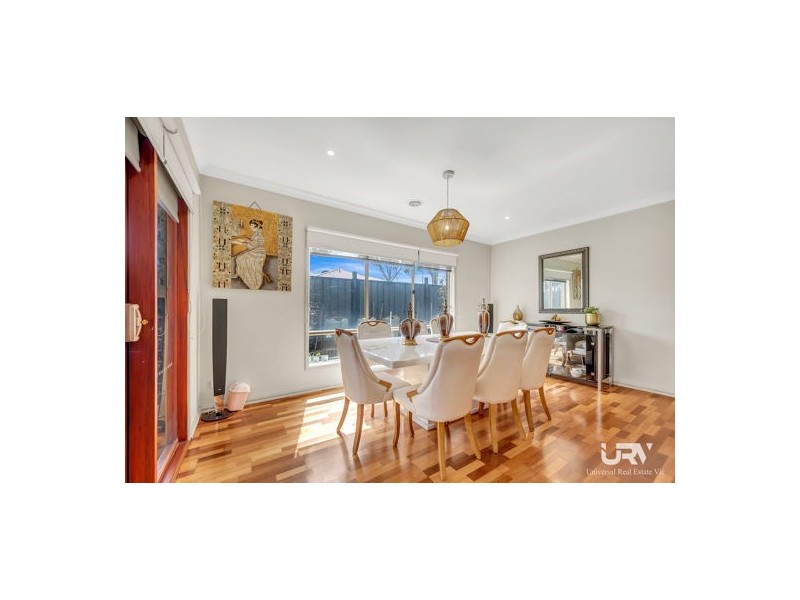 5 Brambuk Avenue, Craigieburn VIC 3064