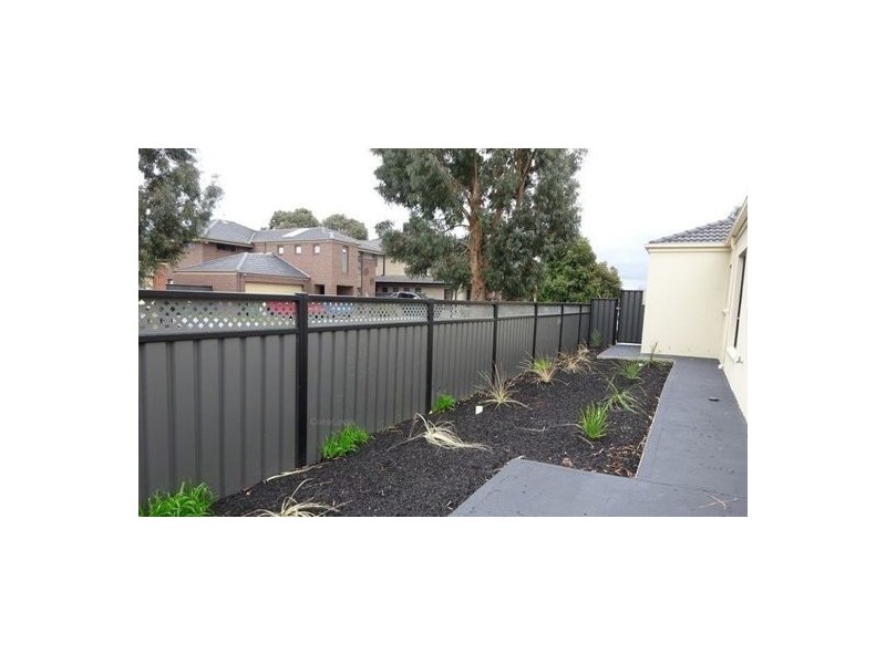 17 Northumberland Circuit, Craigieburn VIC 3064