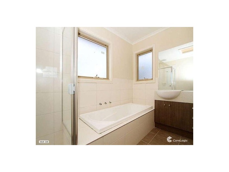 3/1 Nirvana Drive, South Morang VIC 3752