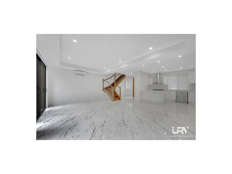 2/37 Liverpool Road, Kilsyth VIC 3137