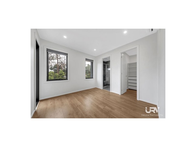 2/37 Liverpool Road, Kilsyth VIC 3137