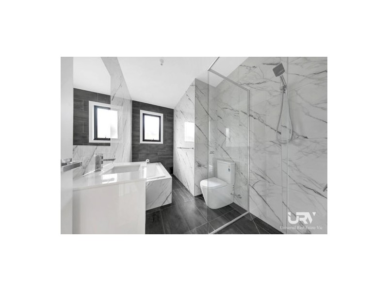 2/37 Liverpool Road, Kilsyth VIC 3137