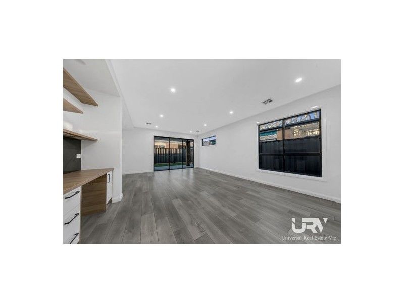 19 Coronado Avenue, Craigieburn VIC 3064