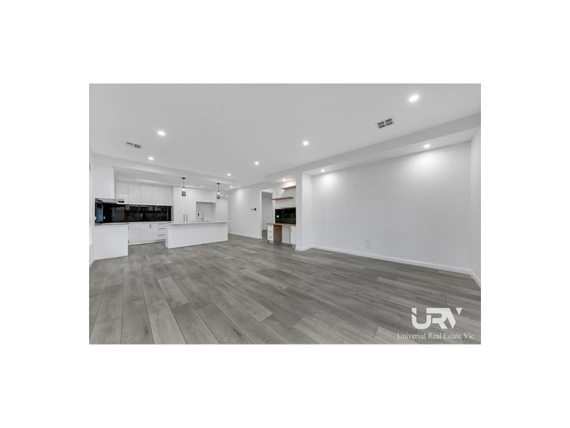 19 Coronado Avenue, Craigieburn VIC 3064