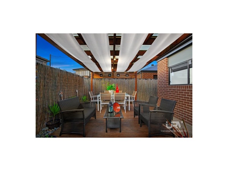 75 Gateshead Street, Craigieburn VIC 3064