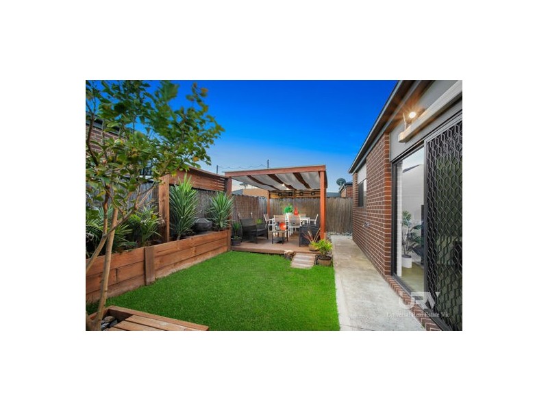 75 Gateshead Street, Craigieburn VIC 3064