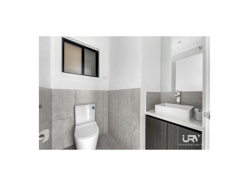 27 Weymouth Circuit, Donnybrook VIC 3064