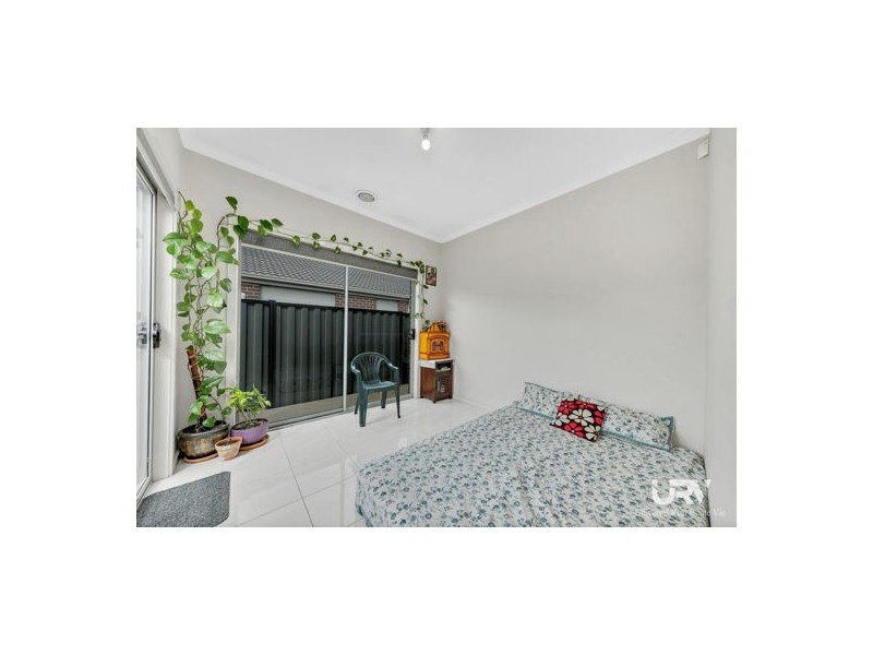 14 Brambuk Avenue, Craigieburn VIC 3064