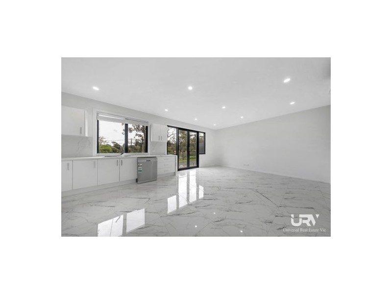 1/37 Liverpool Road, Kilsyth VIC 3137