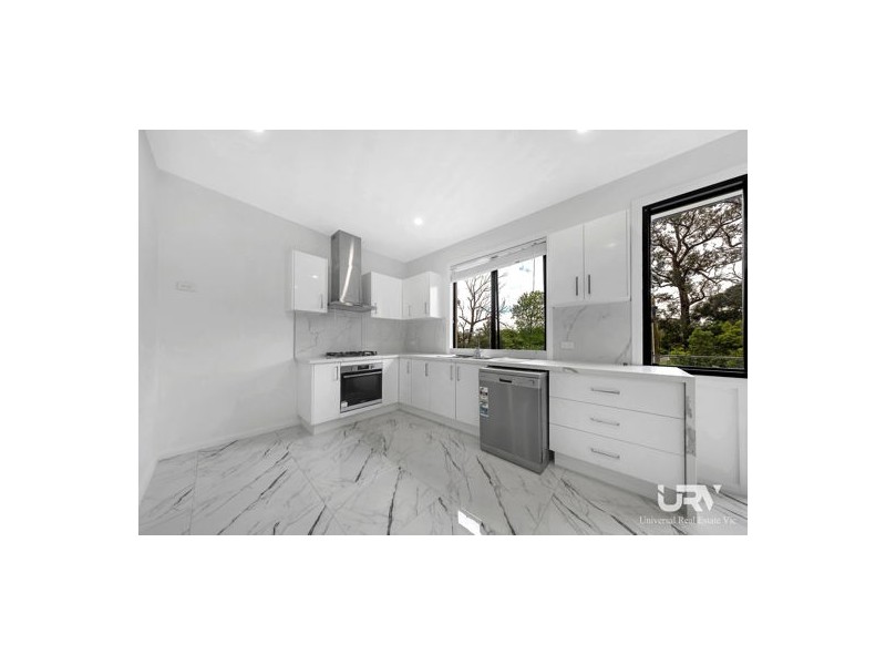 1/37 Liverpool Road, Kilsyth VIC 3137