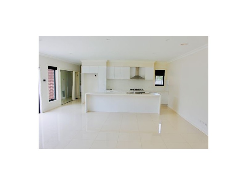 2/3 St Austell Court, Craigieburn VIC 3064