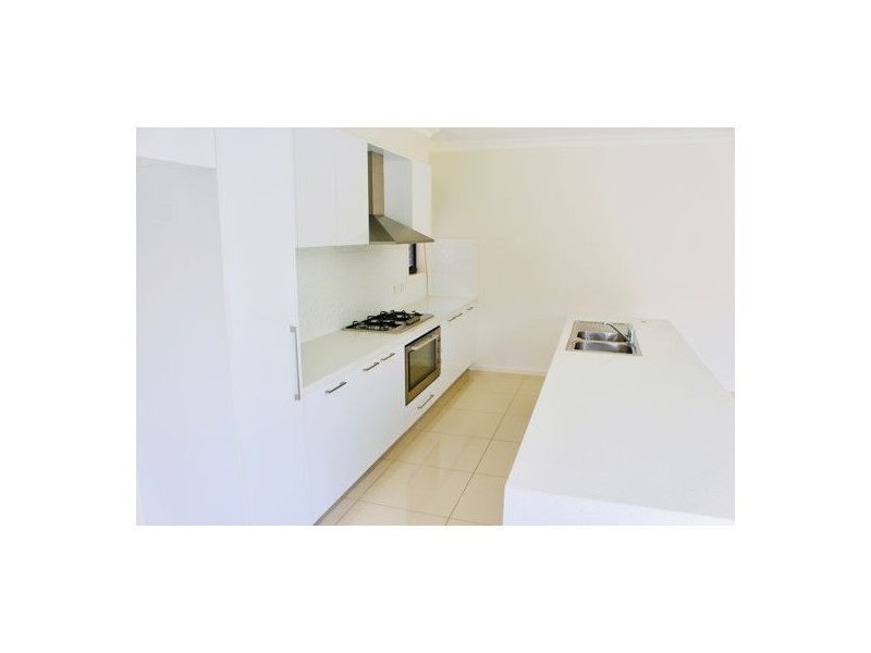 2/3 St Austell Court, Craigieburn VIC 3064