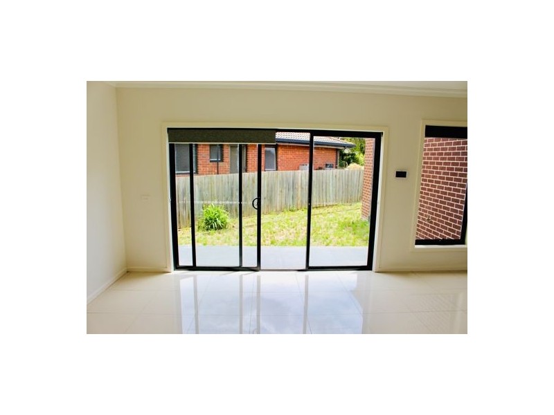 2/3 St Austell Court, Craigieburn VIC 3064