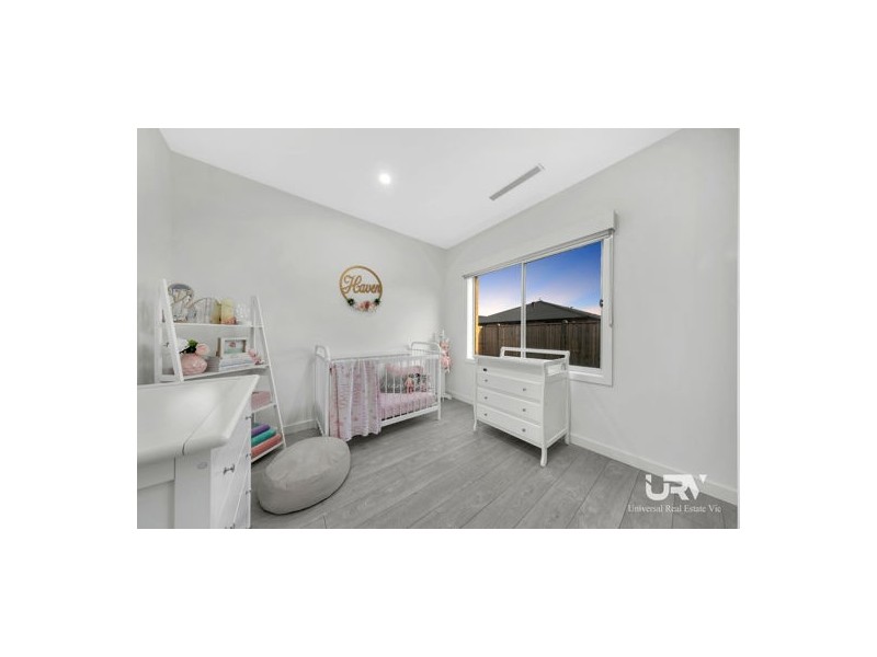 9 Winkler Street, Mickleham VIC 3064