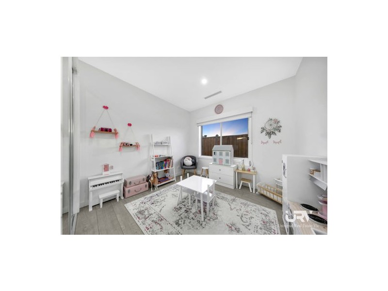 9 Winkler Street, Mickleham VIC 3064