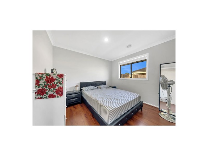 24 Edenvale Boulevard, Wollert VIC 3750