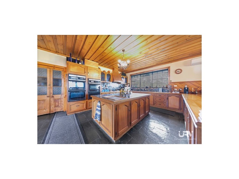 130 Monument Road, Kilmore VIC 3764