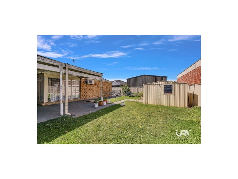 48 Mulberry Pass, Craigieburn VIC 3064