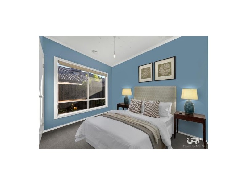 6 Gippsland Way, Craigieburn VIC 3064