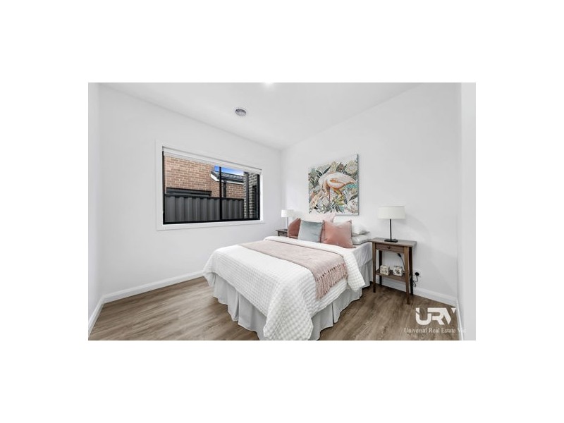 21 Coronado Avenue, Craigieburn VIC 3064