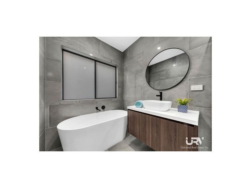 21 Coronado Avenue, Craigieburn VIC 3064